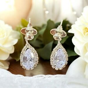 Elegant Teardrop Crystal Earrings
